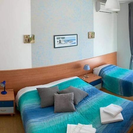 גראדו Albergo Al Sole מראה חיצוני תמונה
